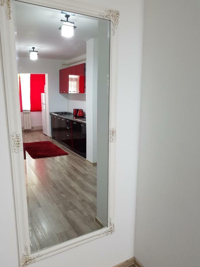 Mary Apartment Galaţi Esterno foto